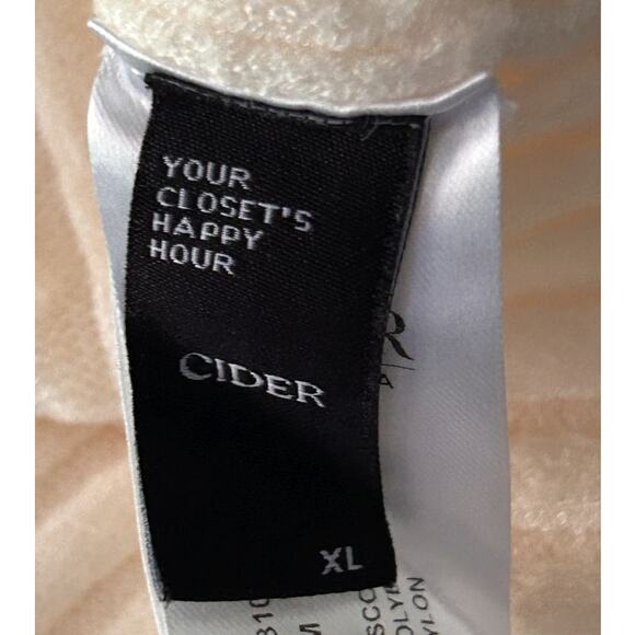 Cider Ribbed Round Neck Ruffle Stretch Cream Mini Dress Women's Size 10 - Picture 7 of 9